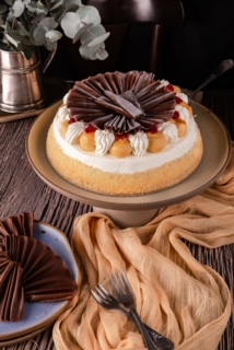  Amuseables St Honoré Cake ぬいぐるみ Torta St Honoré | Mole Antonelliana